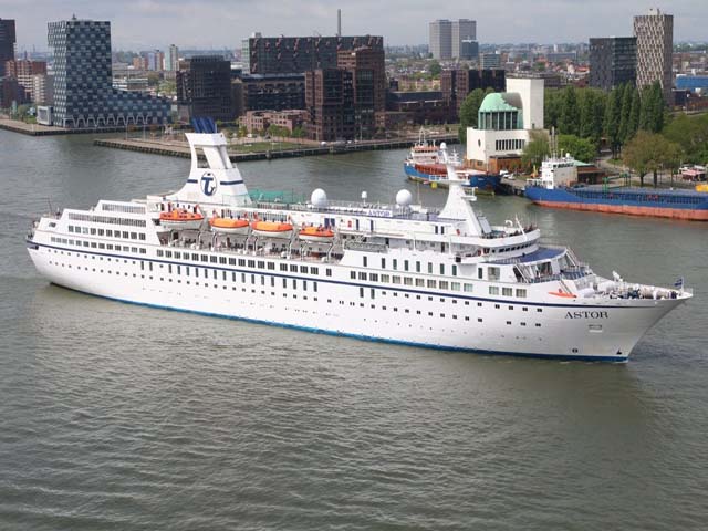 Cruiseschip ms Astor van Global Maritime Group aan de Cruise Terminal Rotterdam